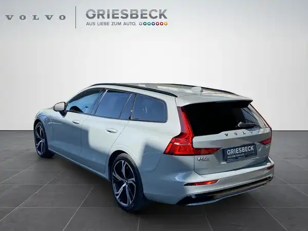 VOLVO V60 (3/22)