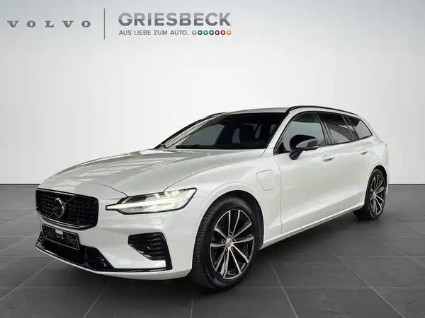 VOLVO V60 (1/22)