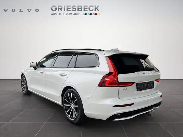 VOLVO V60 (3/22)