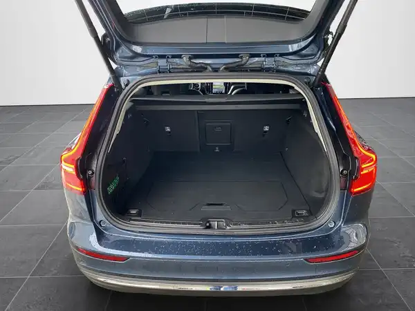 VOLVO V60 (14/23)