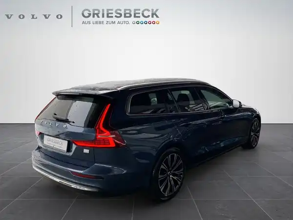 VOLVO V60 (5/23)
