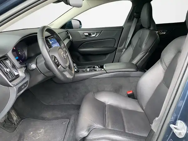 VOLVO V60 (7/23)
