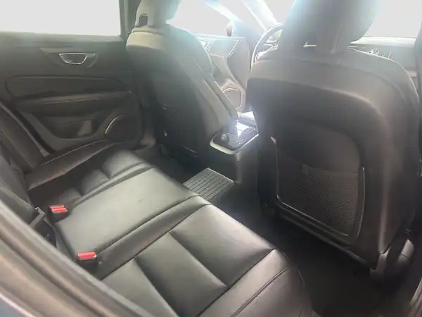 VOLVO V60 (12/17)