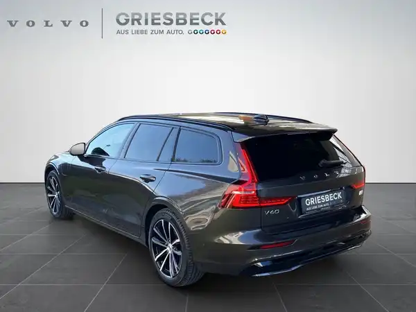 VOLVO V60 (3/21)