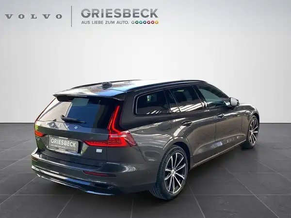 VOLVO V60 (5/21)