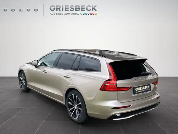 VOLVO V60 (3/21)