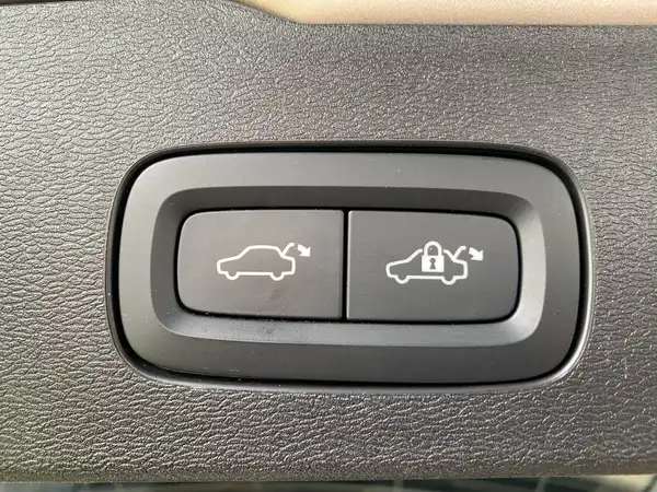 VOLVO V60 (21/21)