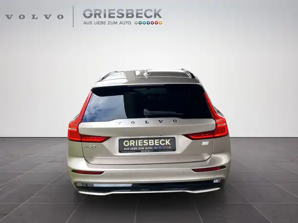 VOLVO V60 (4/21)