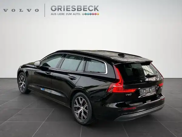 VOLVO V60 (3/20)