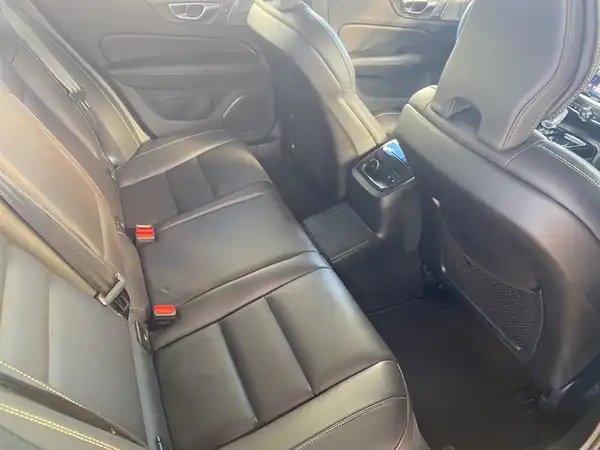 VOLVO V60 (13/22)