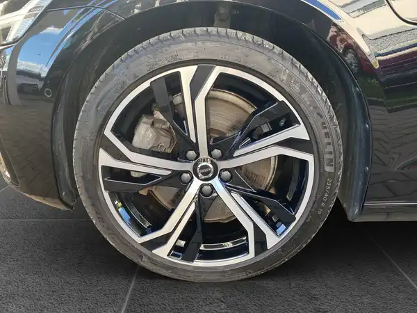 VOLVO V60 (15/22)