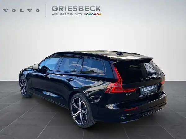 VOLVO V60 (3/22)