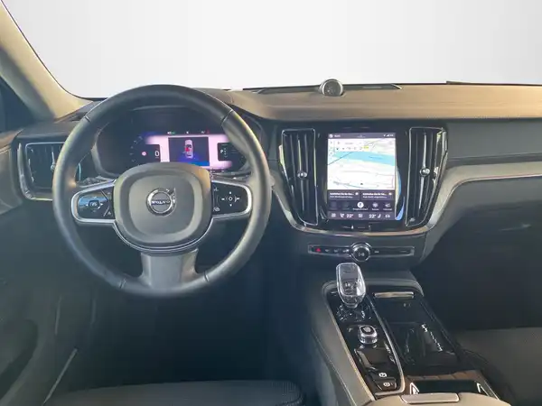 VOLVO V60 (8/22)