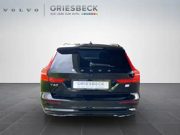 VOLVO V60 (4/19)