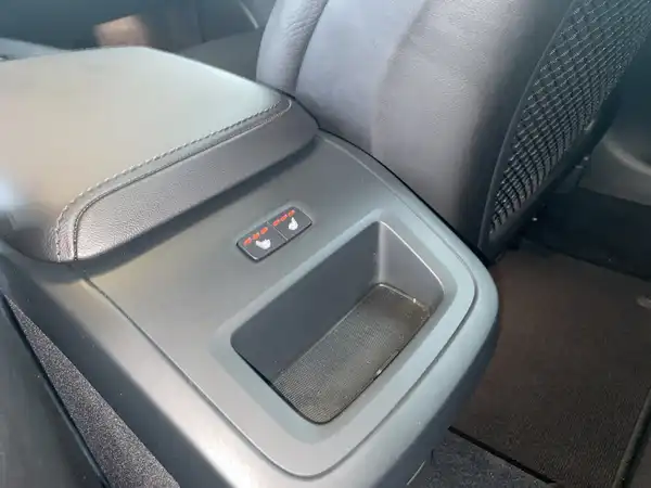 VOLVO V60 (10/18)