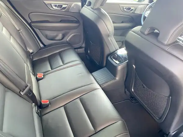 VOLVO V60 (13/21)