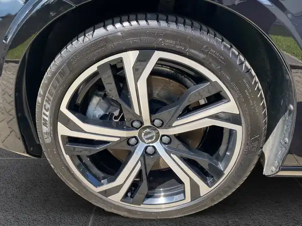 VOLVO V60 (15/21)