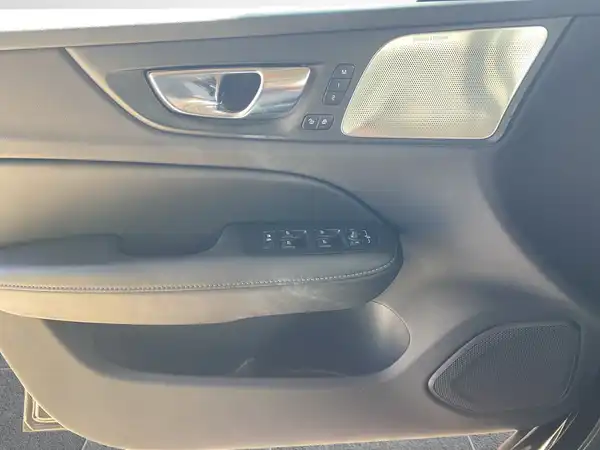 VOLVO V60 (17/21)