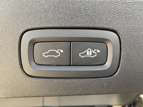 VOLVO V60 (21/21)