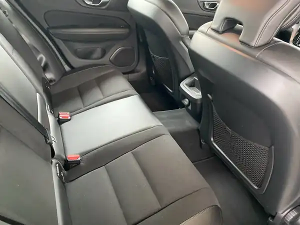 VOLVO V60 (13/19)