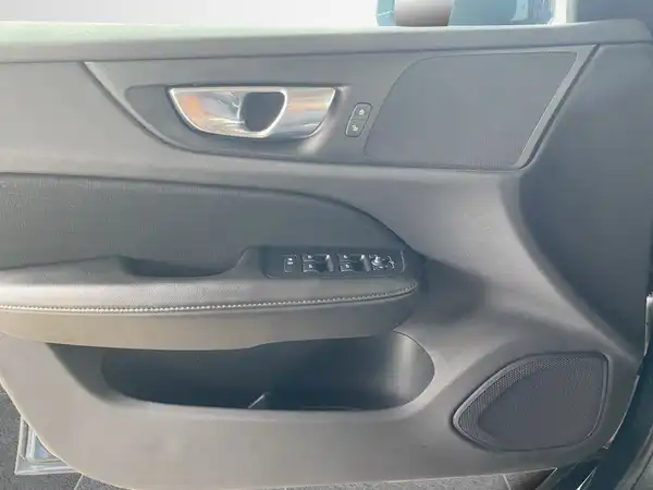VOLVO V60 (17/19)