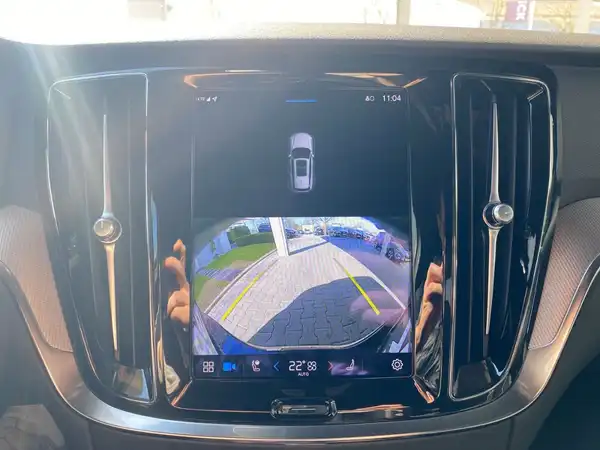 VOLVO V60 (22/24)