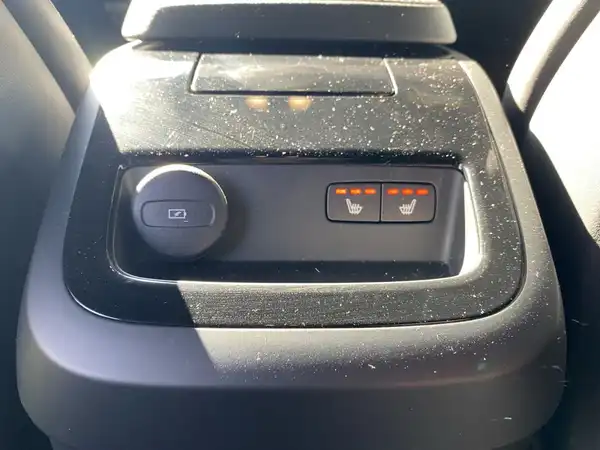 VOLVO V60 (23/24)