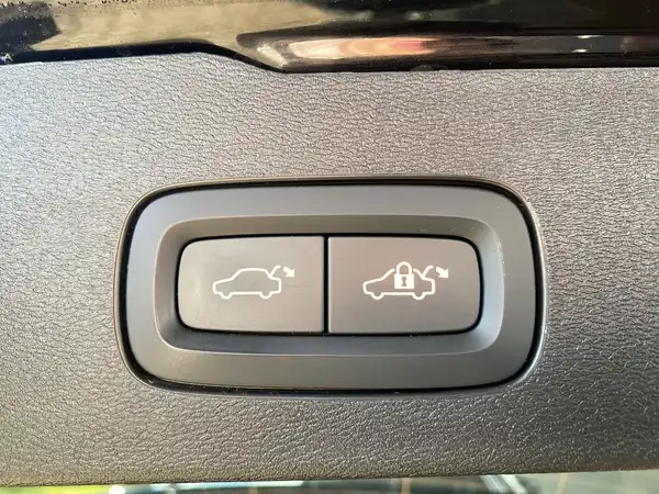 VOLVO V60 (24/24)
