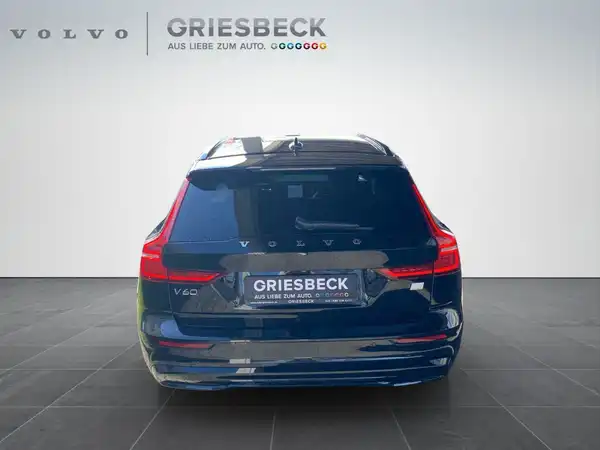 VOLVO V60 (5/24)