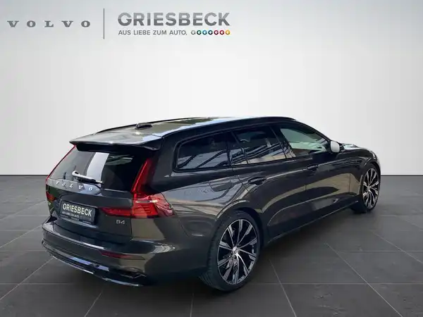 VOLVO V60 (5/23)
