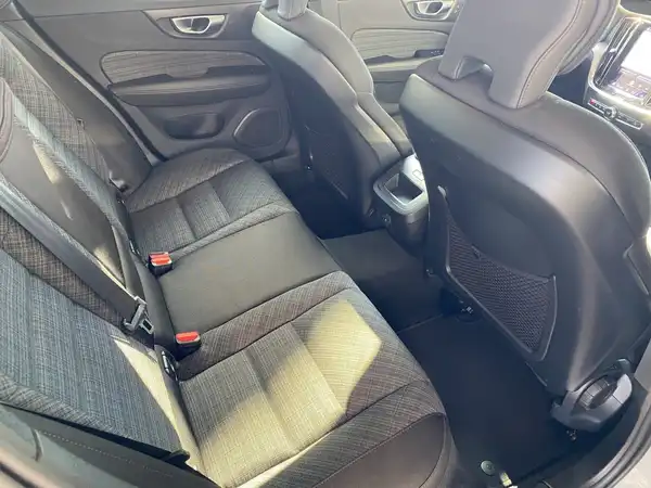 VOLVO V60 (13/21)