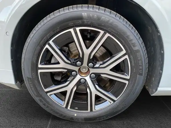 VOLVO V60 (15/21)