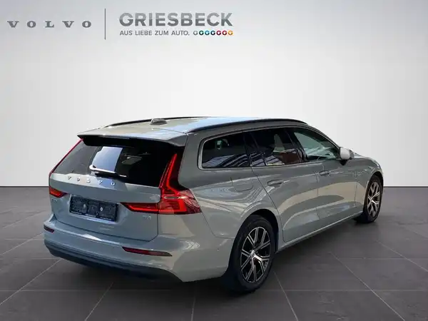 VOLVO V60 (5/21)