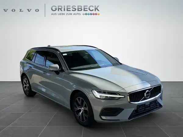 VOLVO V60 (6/21)