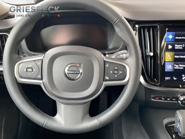 VOLVO V60 (12/17)