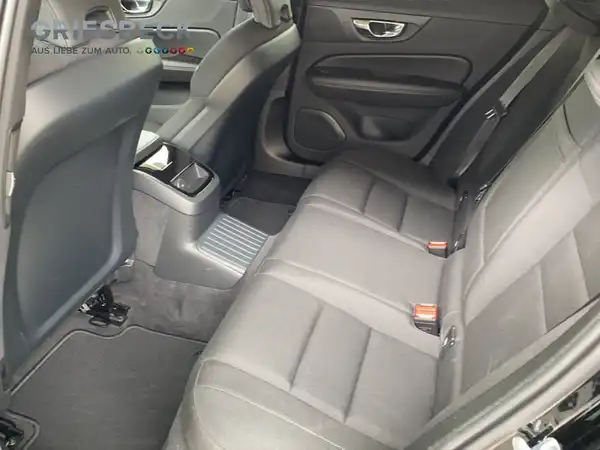 VOLVO V60 (15/17)