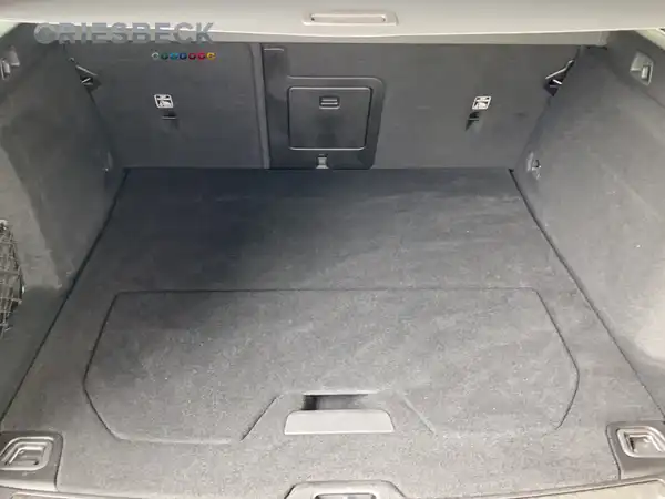 VOLVO V60 (16/17)