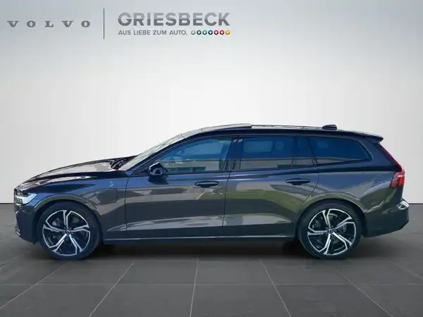 VOLVO V60 (2/19)