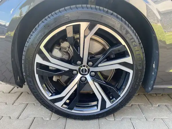 VOLVO V60 (14/19)