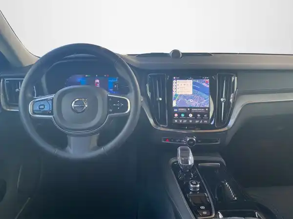 VOLVO V60 (8/19)