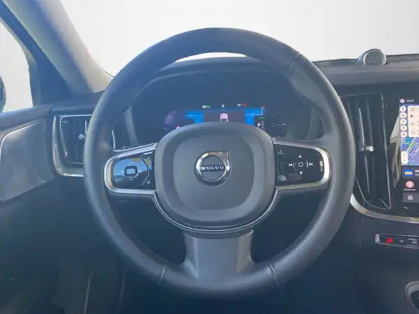 VOLVO V60 (10/19)