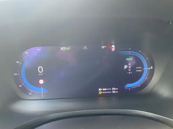 VOLVO V60 (16/22)