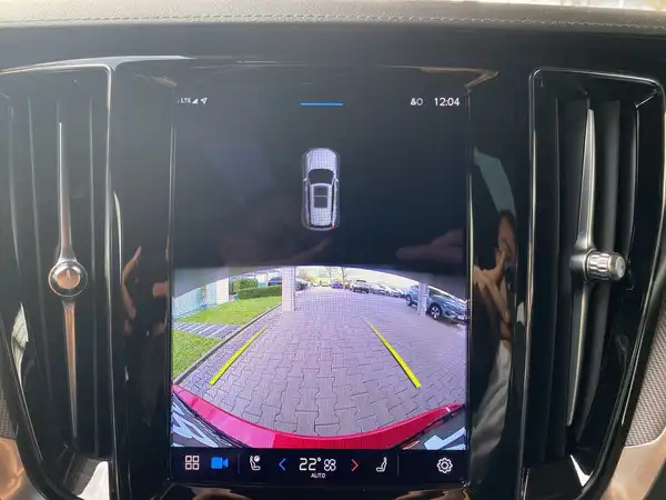 VOLVO V60 (18/22)
