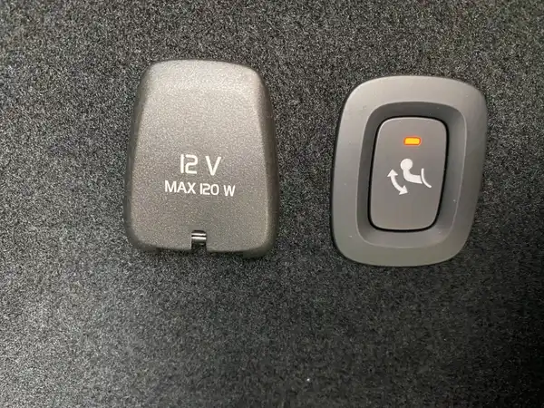 VOLVO V60 (21/22)