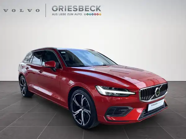 VOLVO V60 (6/22)