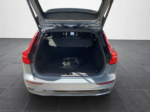 VOLVO V60 (14/21)
