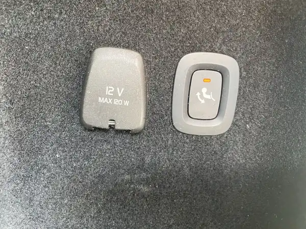VOLVO V60 (20/21)