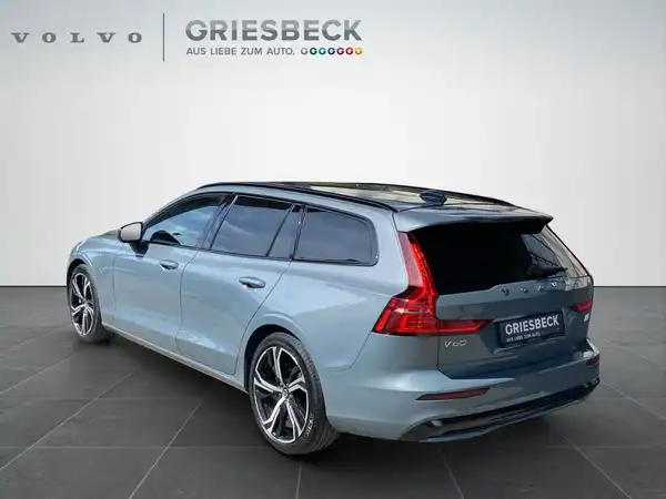 VOLVO V60 (3/21)