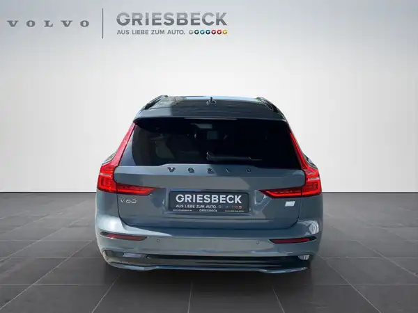 VOLVO V60 (4/21)