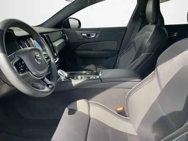 VOLVO V60 (7/21)